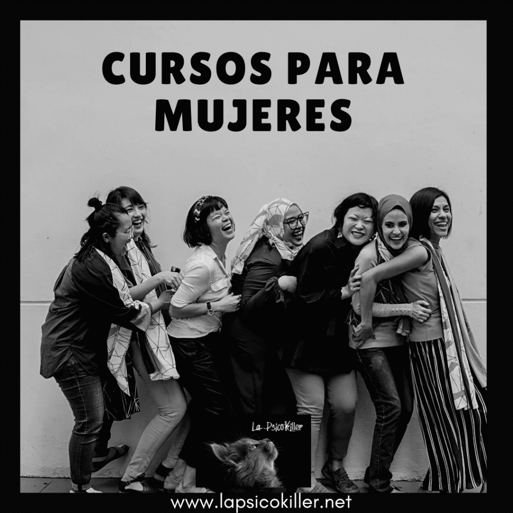 Grupo de mujeres abrazadas riendo, representando cursos para mujeres